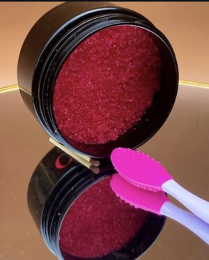 Lip activator